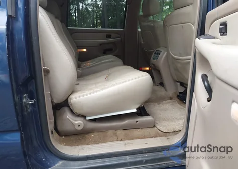 2003 Chevrolet Suburban 1500 Lt from USA, damaged, VIN 1GNFK16Z33J270491